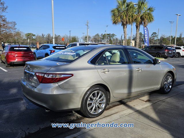 2017 Toyota Camry XLE