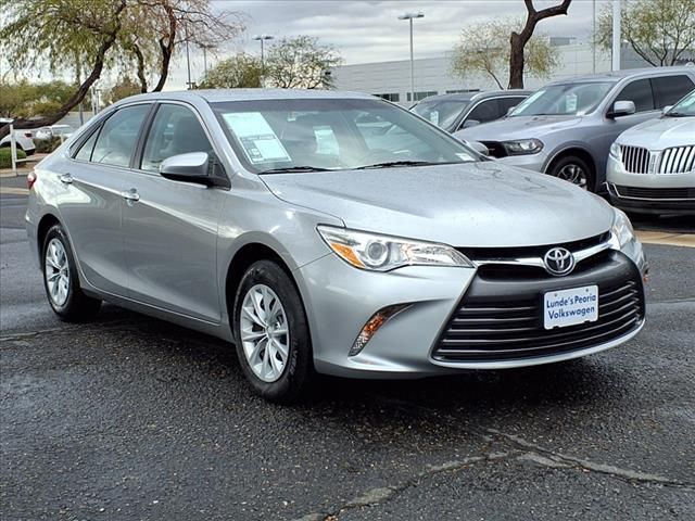 2017 Toyota Camry XLE