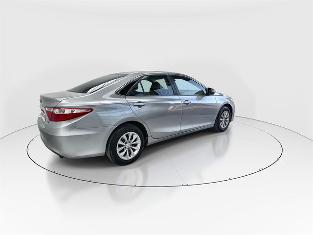 2017 Toyota Camry XLE