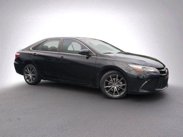 2017 Toyota Camry XSE