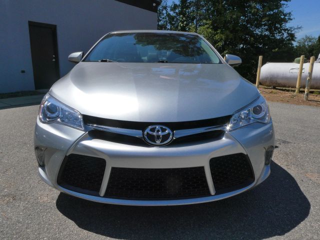 2017 Toyota Camry XSE