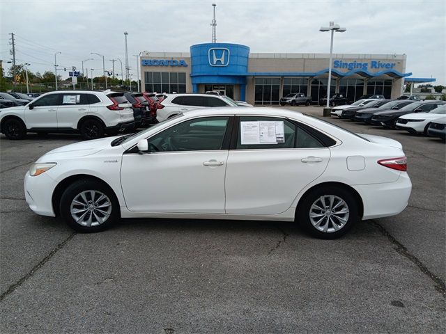 2017 Toyota Camry Hybrid SE