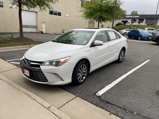 2017 Toyota Camry Hybrid XLE