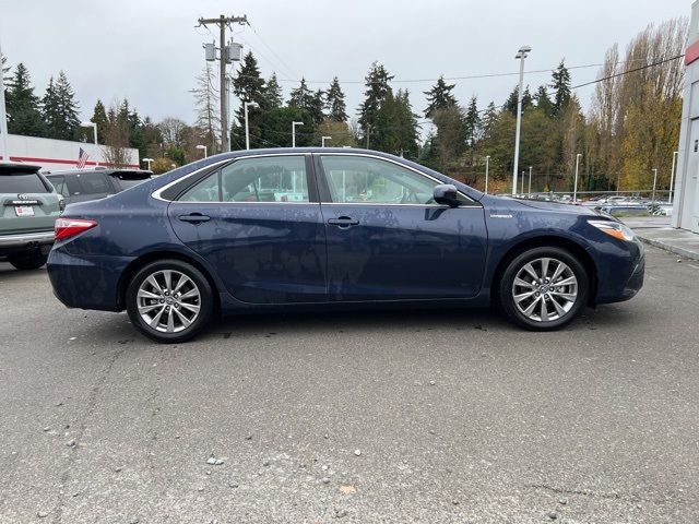 2017 Toyota Camry Hybrid LE