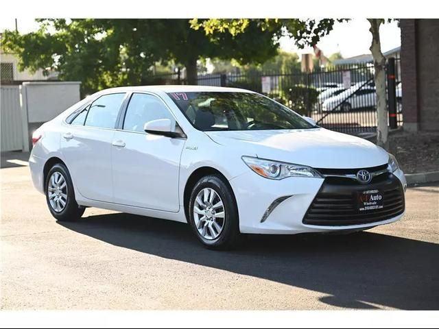 2017 Toyota Camry Hybrid LE