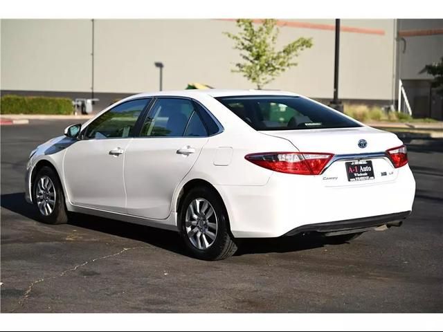 2017 Toyota Camry Hybrid LE