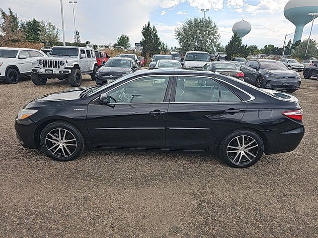 2017 Toyota Camry Hybrid XLE