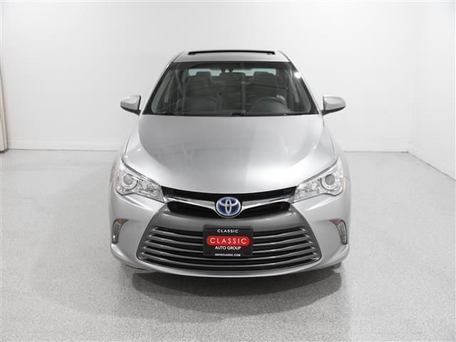 2017 Toyota Camry Hybrid XLE