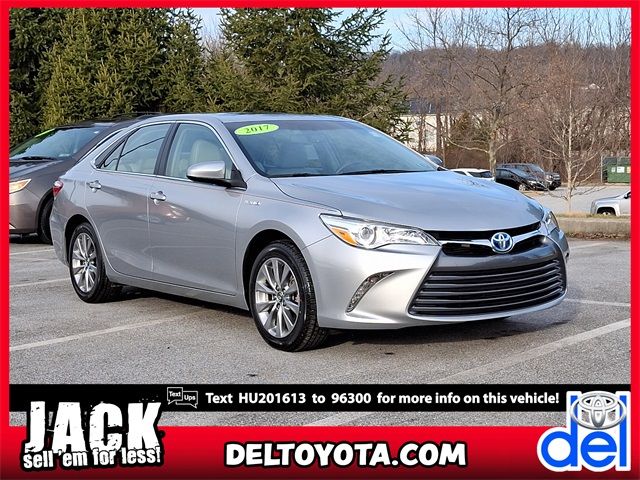 2017 Toyota Camry Hybrid XLE