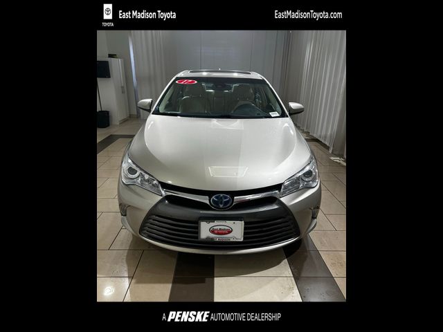 2017 Toyota Camry Hybrid XLE