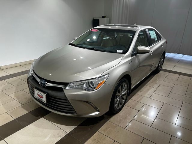 2017 Toyota Camry Hybrid XLE