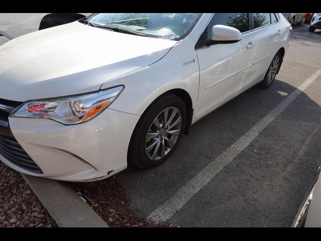 2017 Toyota Camry Hybrid XLE