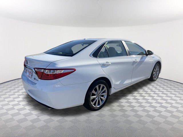 2017 Toyota Camry Hybrid XLE