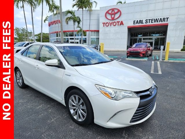 2017 Toyota Camry Hybrid XLE