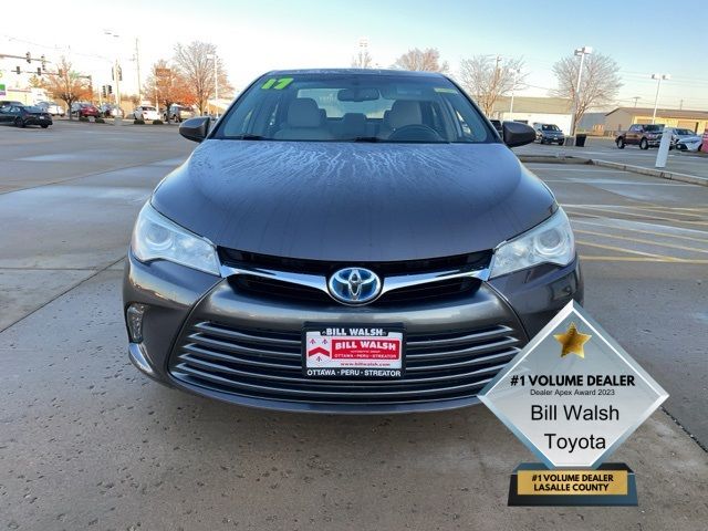 2017 Toyota Camry Hybrid XLE