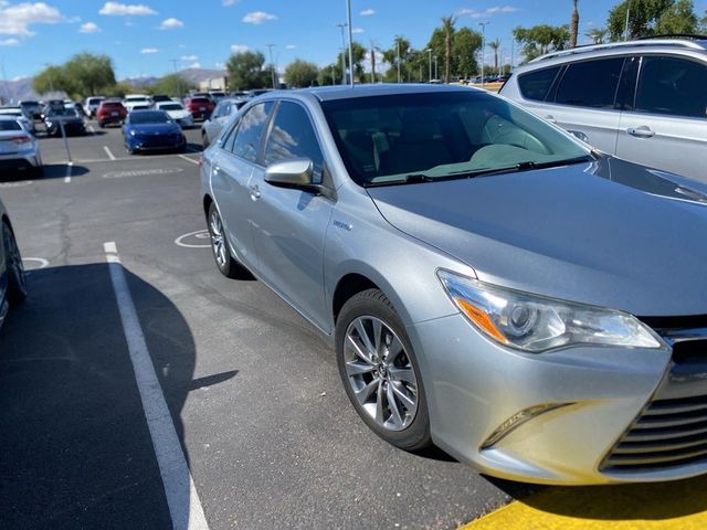 2017 Toyota Camry Hybrid XLE