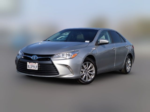 2017 Toyota Camry Hybrid XLE