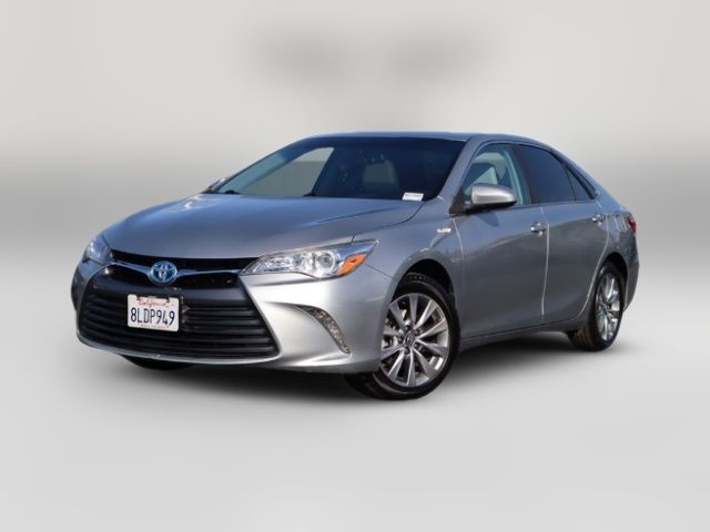 2017 Toyota Camry Hybrid XLE