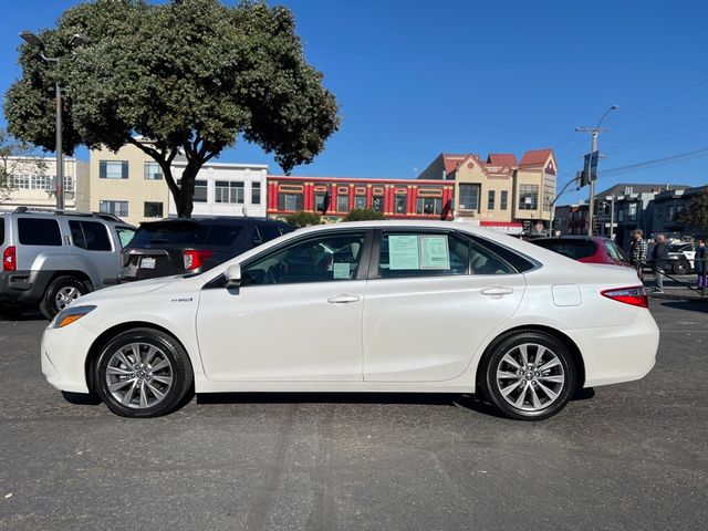 2017 Toyota Camry Hybrid XLE