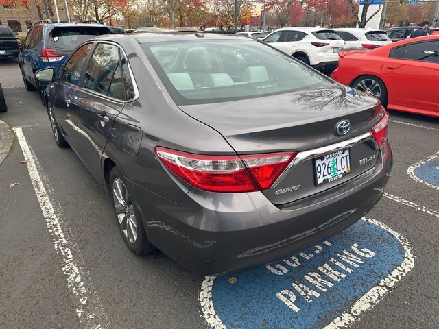 2017 Toyota Camry Hybrid XLE