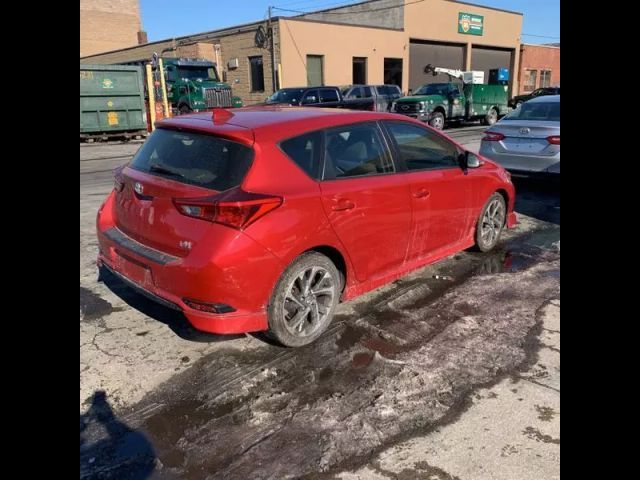 2017 Toyota Corolla iM 