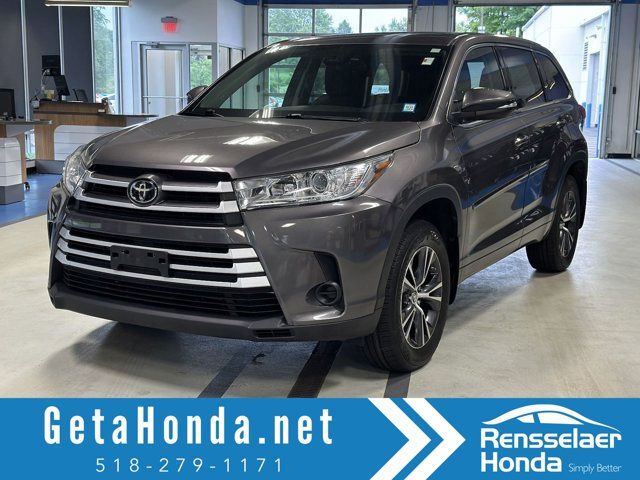 2017 Toyota Highlander 