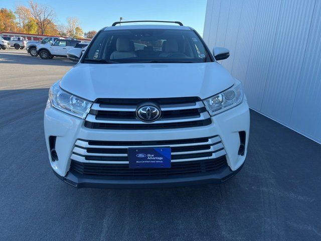 2017 Toyota Highlander LE