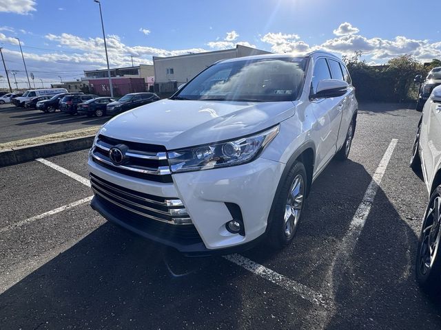 2017 Toyota Highlander 