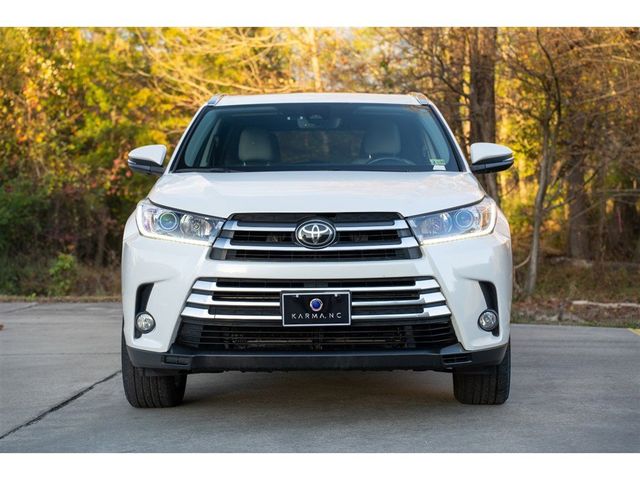 2017 Toyota Highlander 