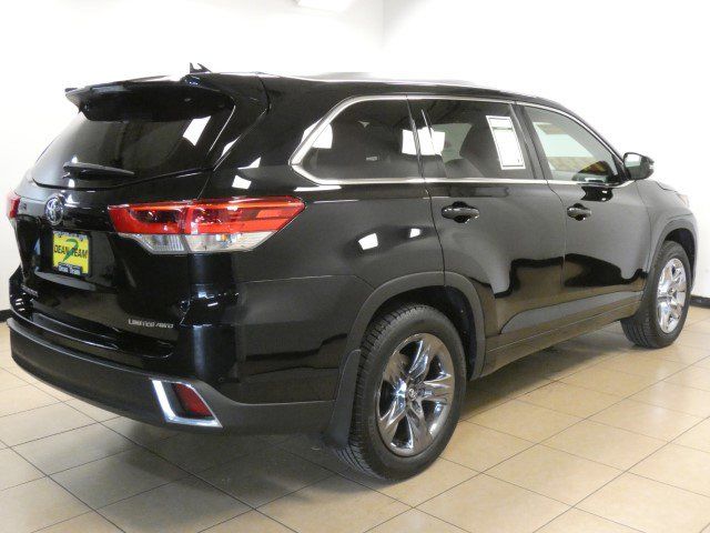 2017 Toyota Highlander Limited Platinum