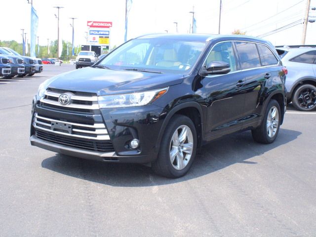 2017 Toyota Highlander Limited