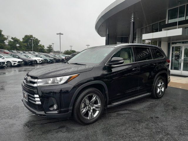 2017 Toyota Highlander Limited Platinum