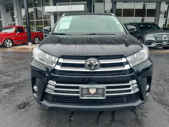 2017 Toyota Highlander Limited Platinum