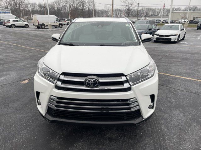 2017 Toyota Highlander 