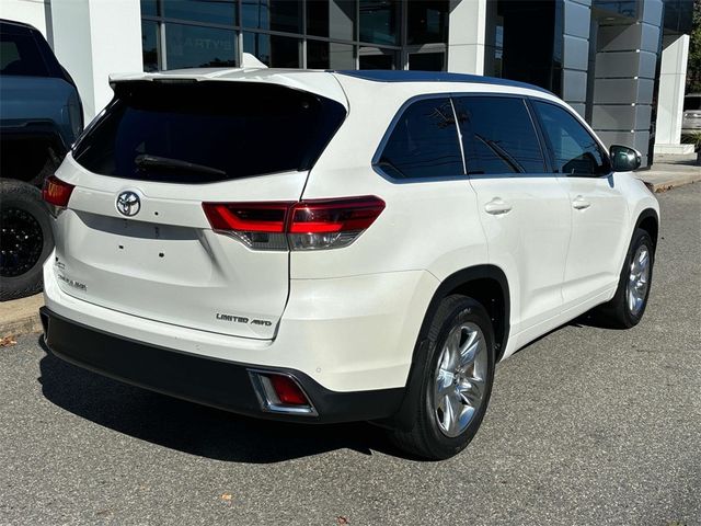 2017 Toyota Highlander 