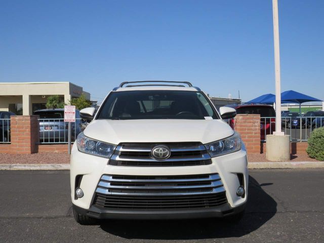 2017 Toyota Highlander 