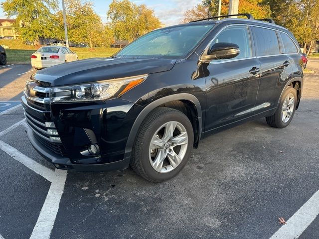 2017 Toyota Highlander 