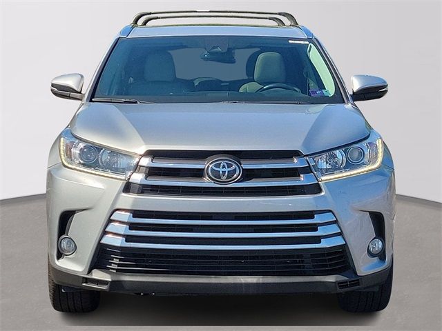 2017 Toyota Highlander 