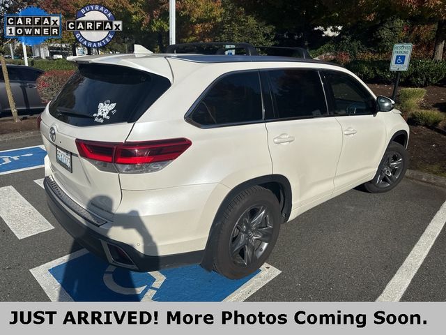 2017 Toyota Highlander Limited Platinum