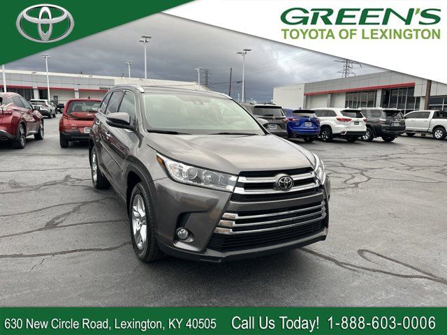 2017 Toyota Highlander 