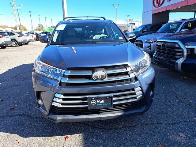 2017 Toyota Highlander Limited