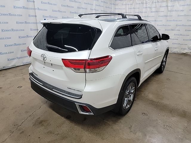 2017 Toyota Highlander Limited Platinum