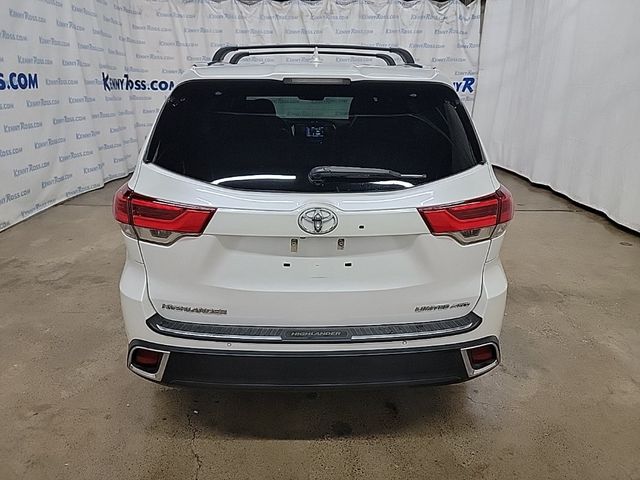 2017 Toyota Highlander Limited Platinum