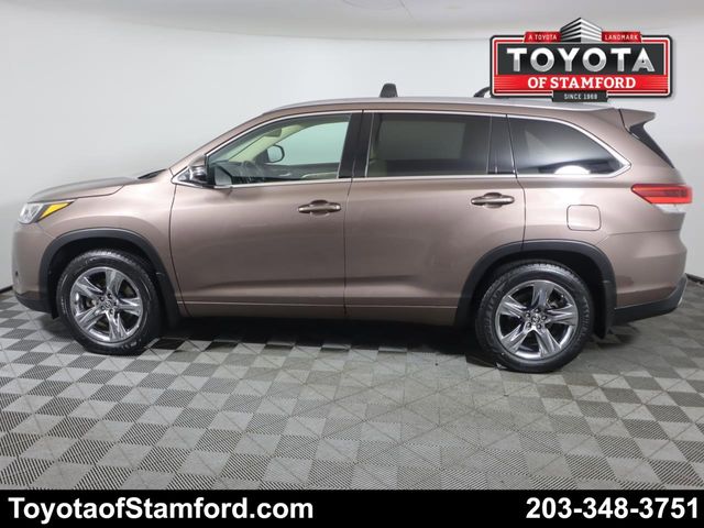 2017 Toyota Highlander Limited Platinum