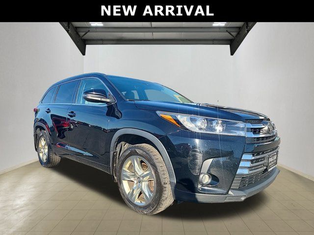 2017 Toyota Highlander Limited