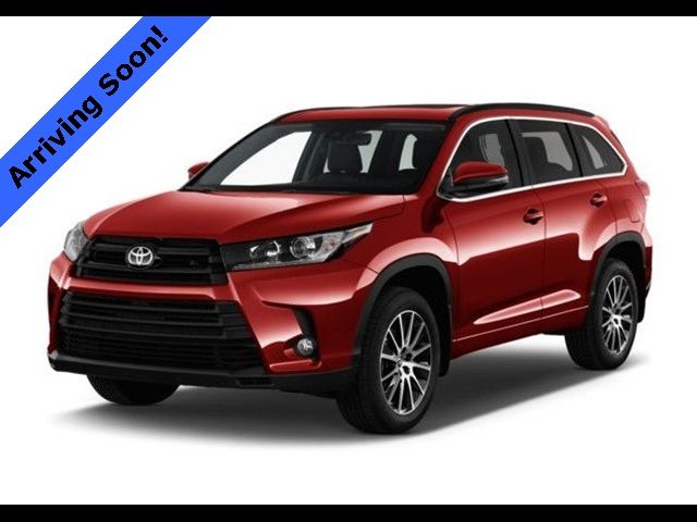 2017 Toyota Highlander SE