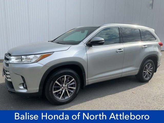 2017 Toyota Highlander 