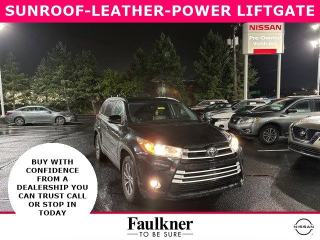 2017 Toyota Highlander 