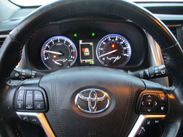 2017 Toyota Highlander 