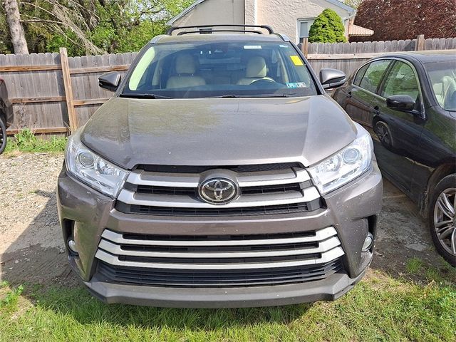 2017 Toyota Highlander 
